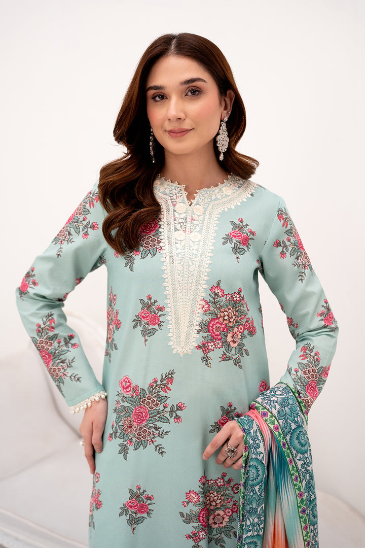 unstitched-3-pieces-lawn-suits