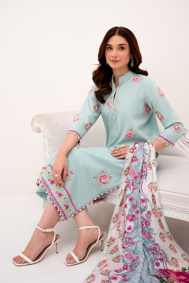  unstitched-3-pieces-lawn-suits